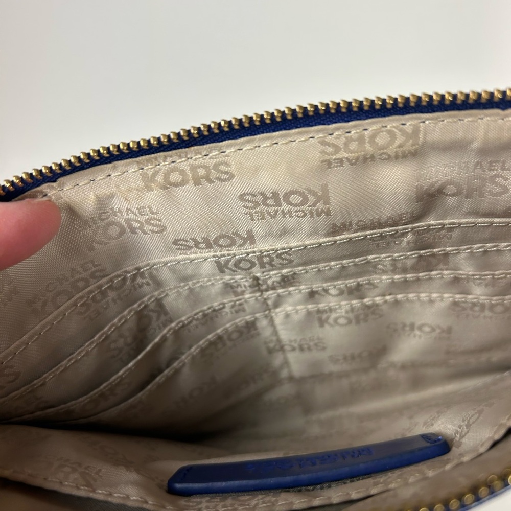 Michael Kors Patent Leather MK Royal Blue Logo Wristlet - Picture 6 of 7